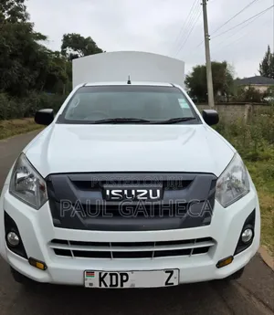 Isuzu D-MAX 2025 White