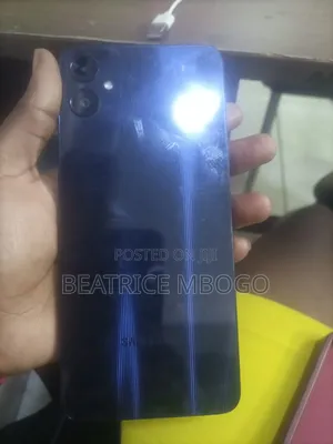 Samsung Galaxy A05 64 GB Black
