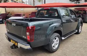 Isuzu D-MAX 2016 Gray
