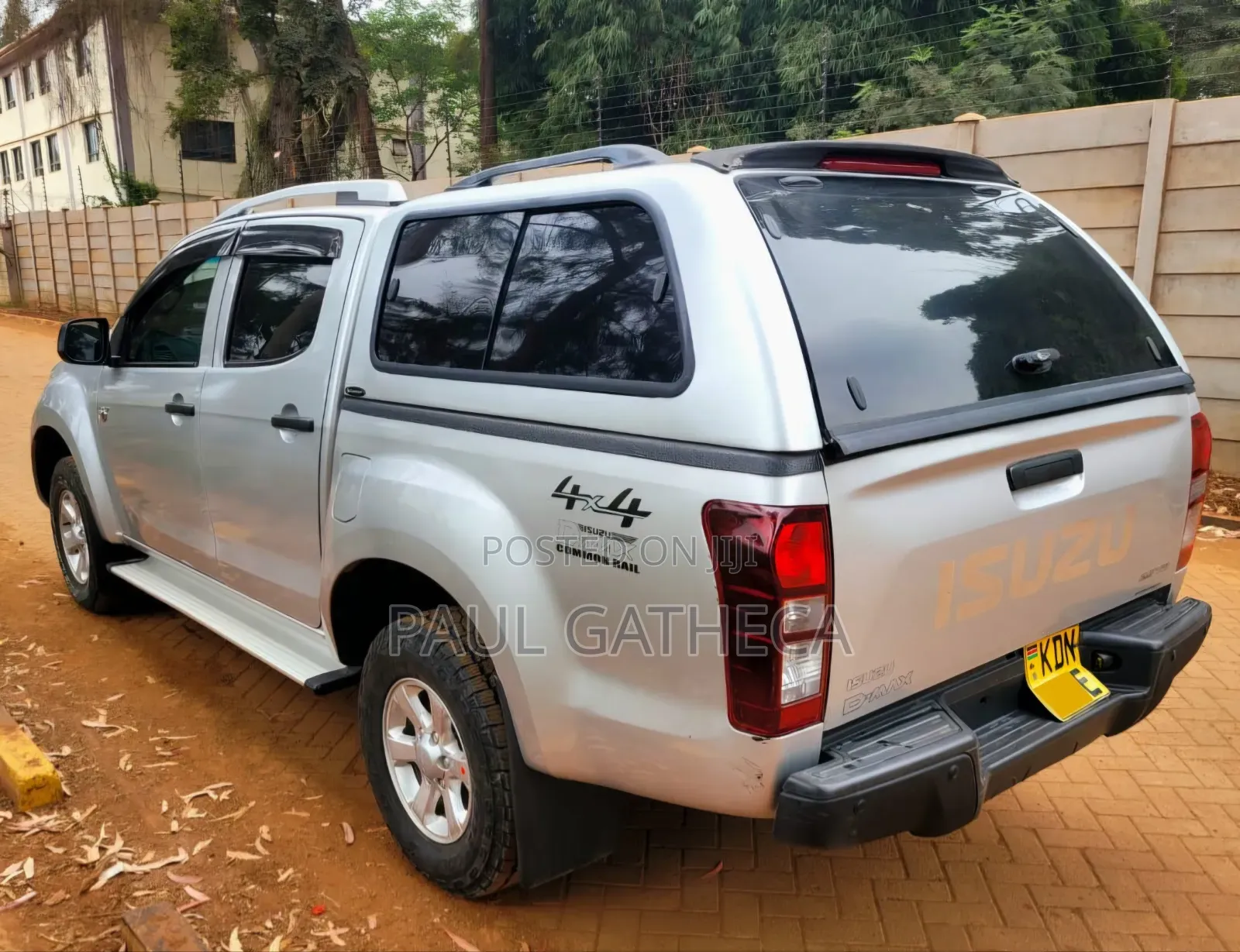 Isuzu D-MAX 2023 Silver