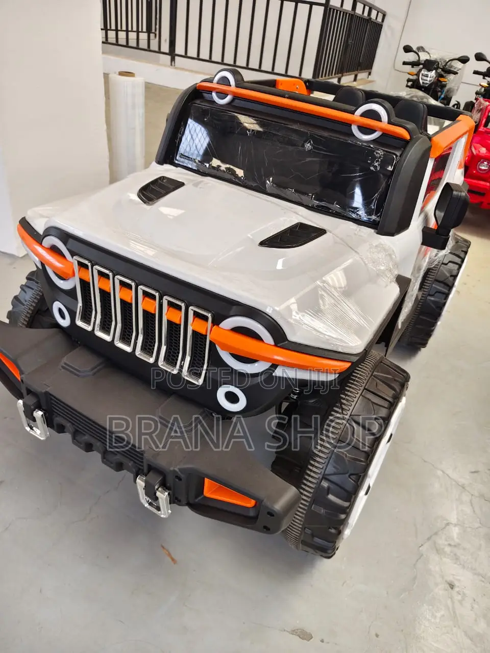 Kids Rubicon Off-Road 4x4 Heavy Duty Electric Ride-on Jeep.