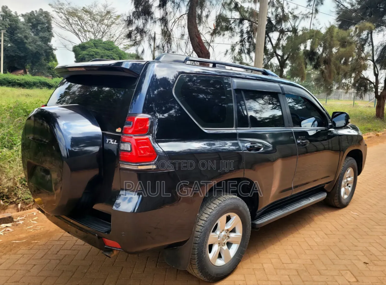 Toyota Land Cruiser Prado 2017 Black