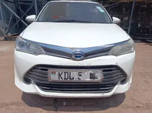 Toyota Axio 1.5 Hybrid G 2WD 2015 White