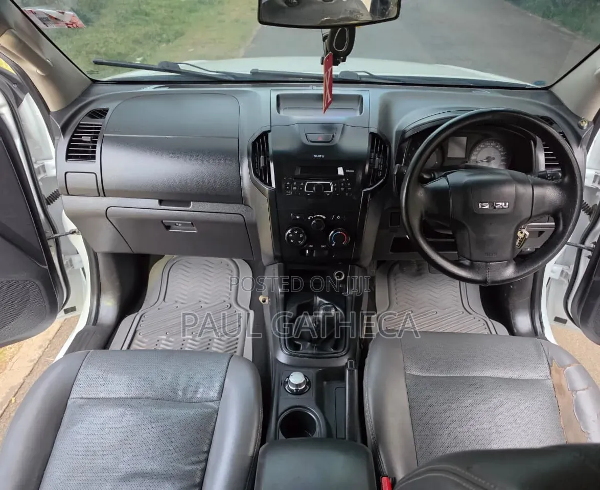 Isuzu D-MAX 2018 White