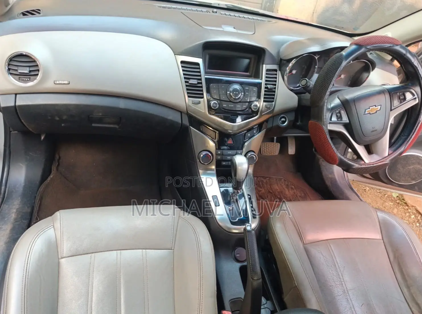 Chevrolet Cruze LS 4dr Sedan (1.8L 4cyl 6A) 2014 Silver