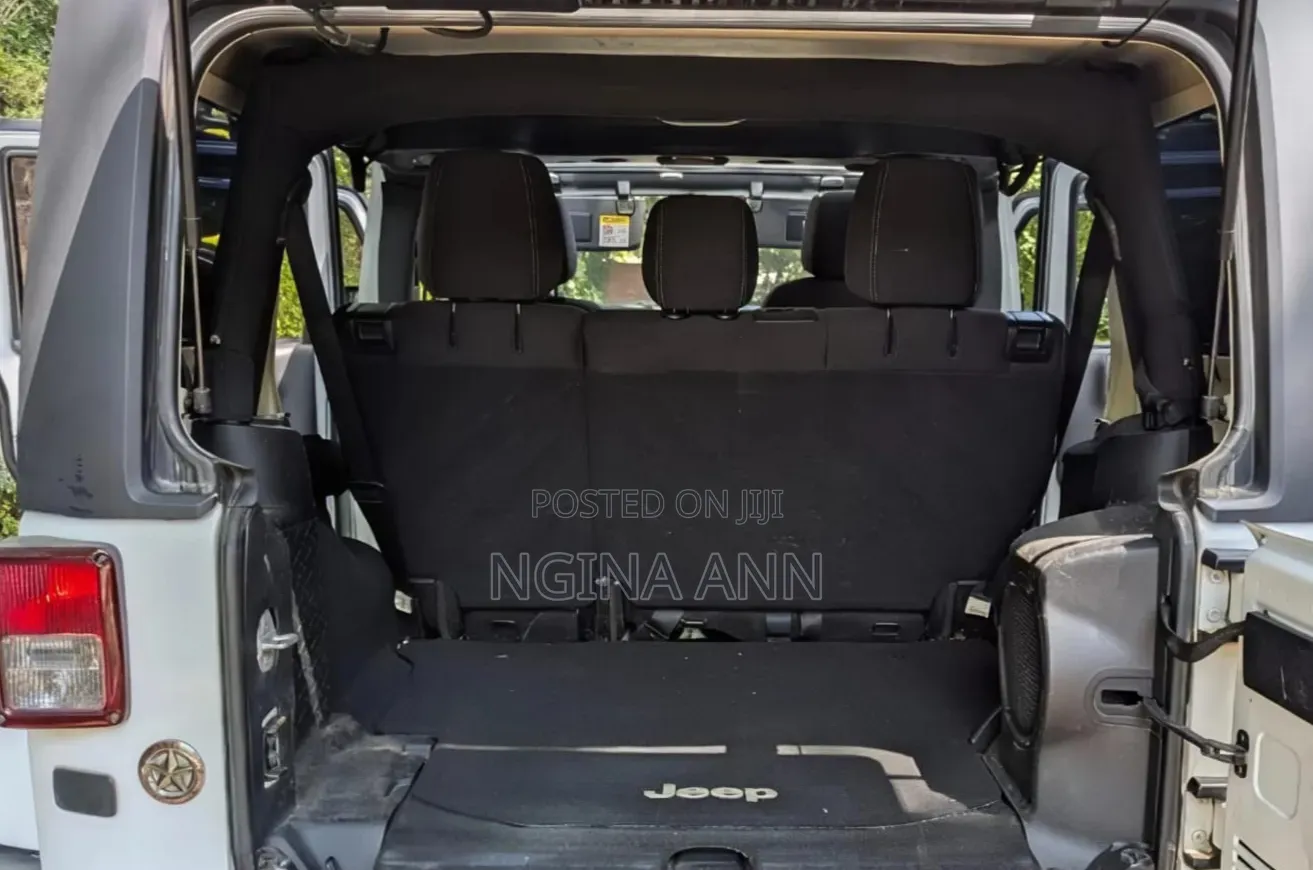 Jeep Wrangler 2014 White