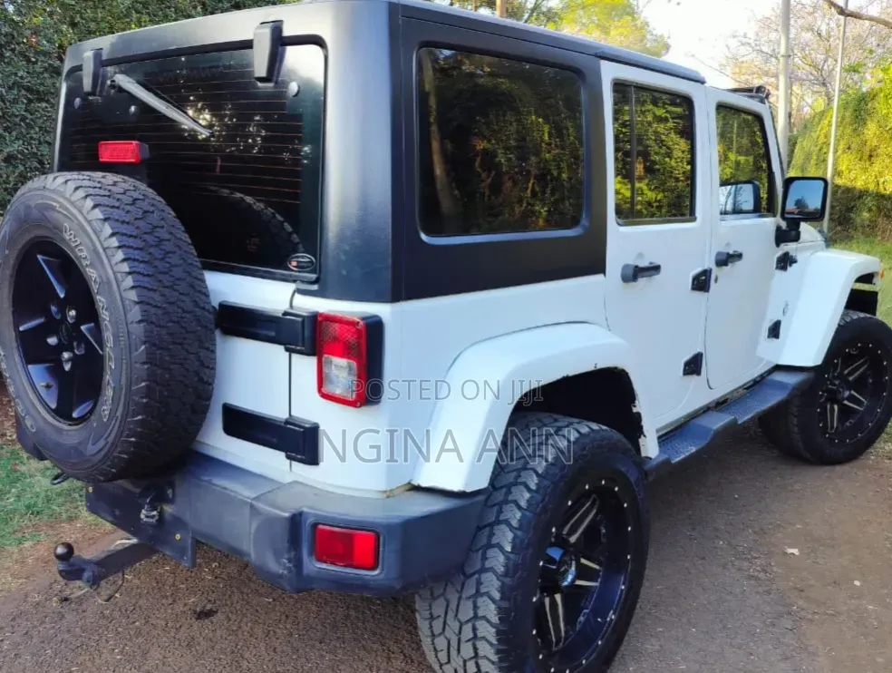 Jeep Wrangler 2014 White