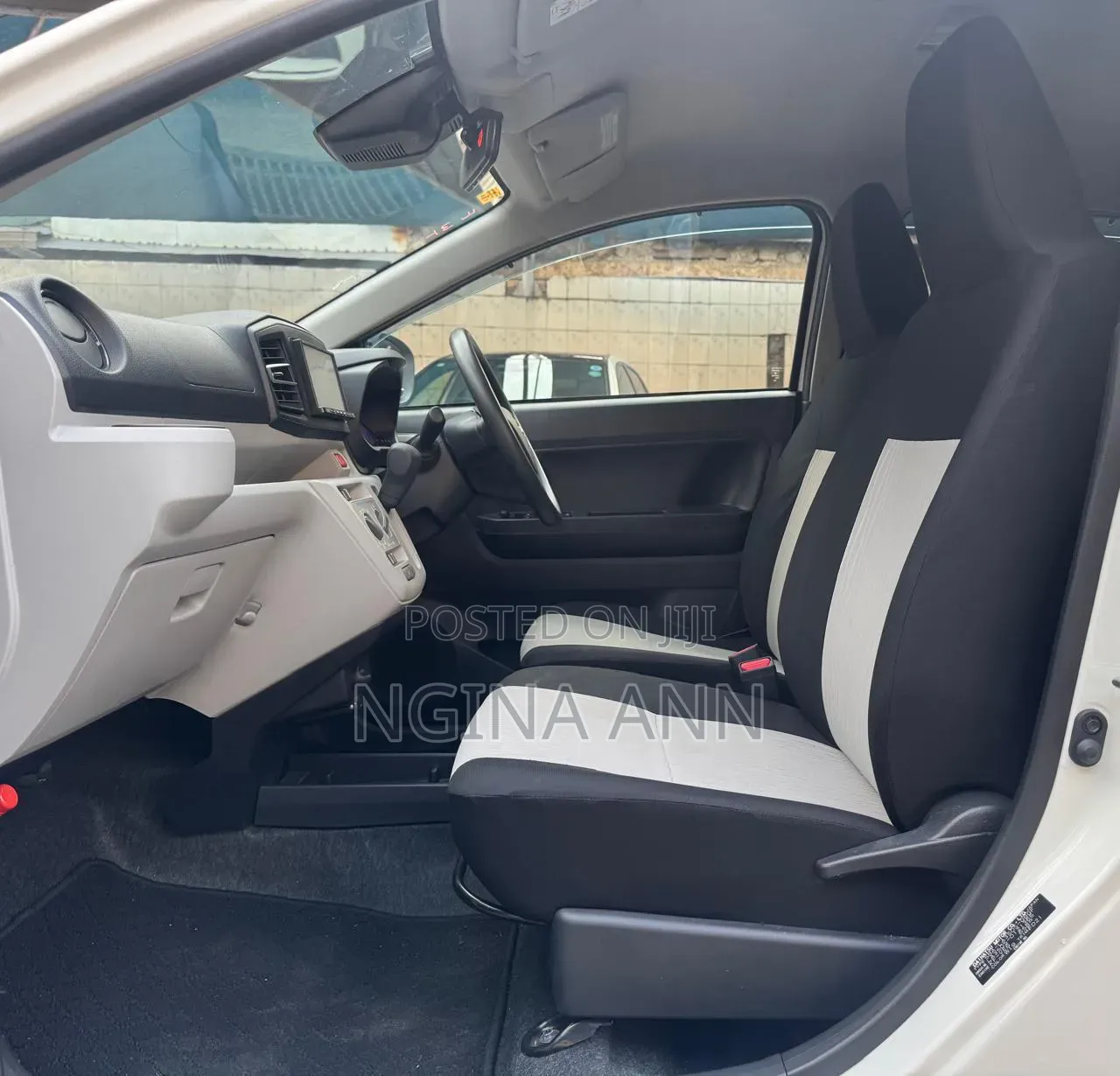 Daihatsu Mira 2019 White