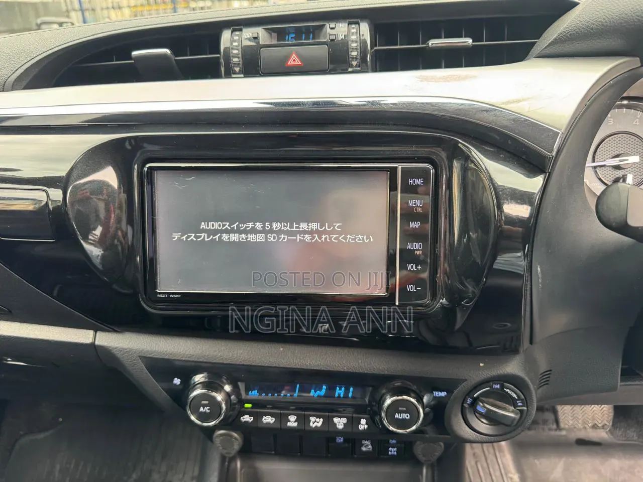 Toyota Hilux 2021 Black
