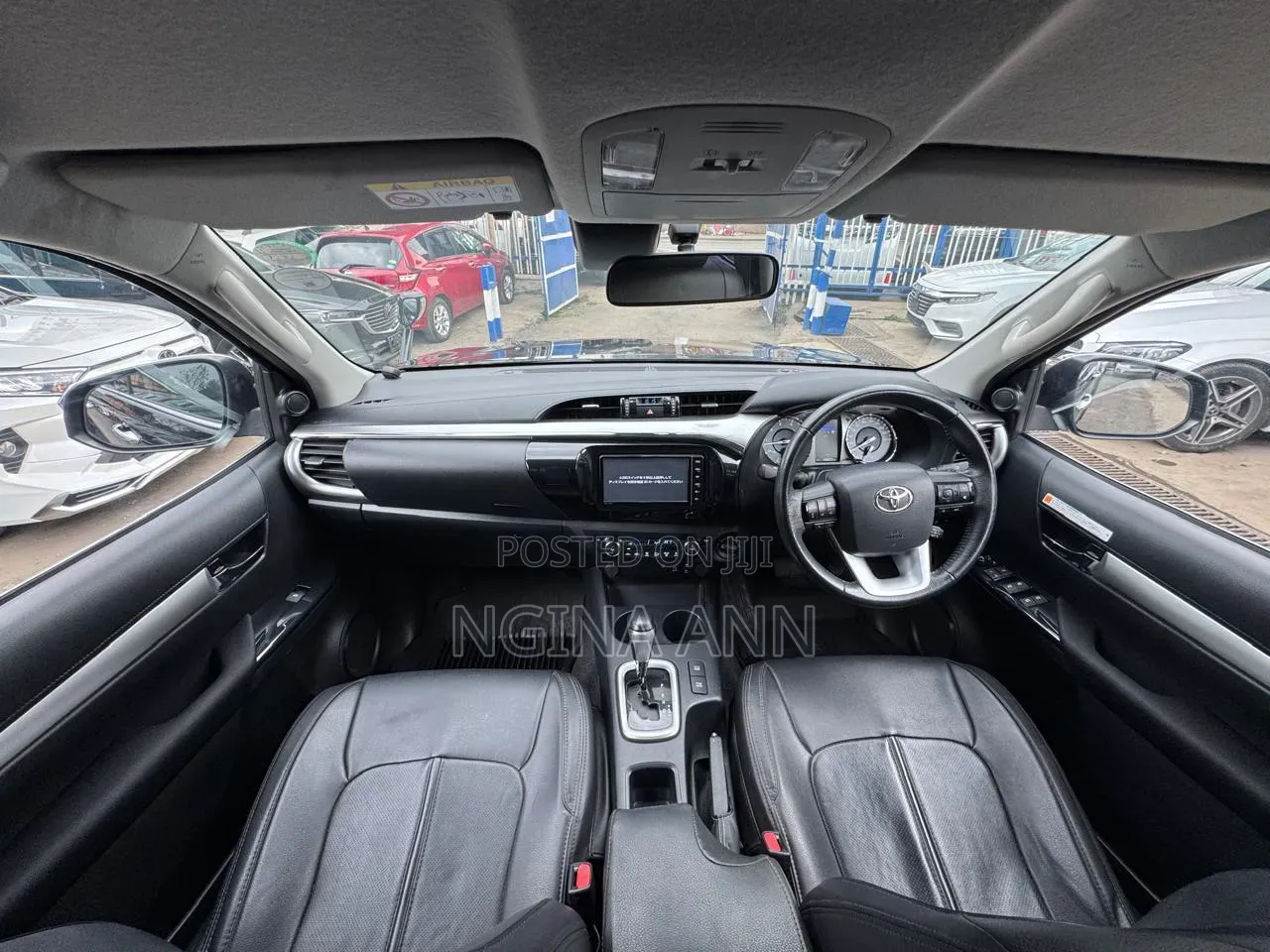 Toyota Hilux 2021 Black