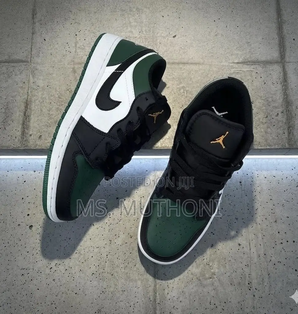 The Air Jordan 1 Low "Green Toe": Size 37-45