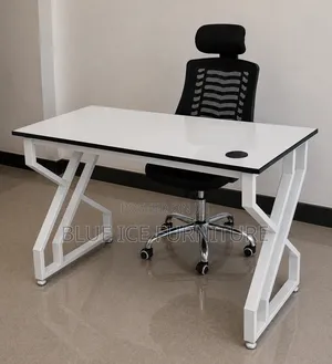 Modern Office Desk With White Gloss Top Strong Metal Frame