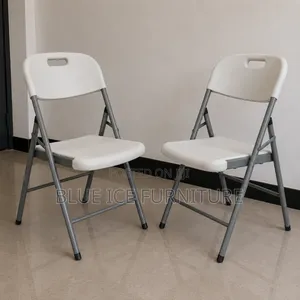 Folding Chairs – Durable Metal Frame Chairs for Events Office Use