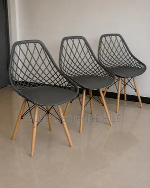 Modern Black Mesh Dining Chairs With Wooden Legs