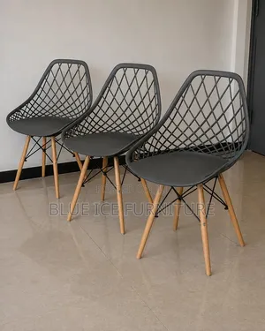 Modern Black Mesh Dining Chairs With Wooden Legs