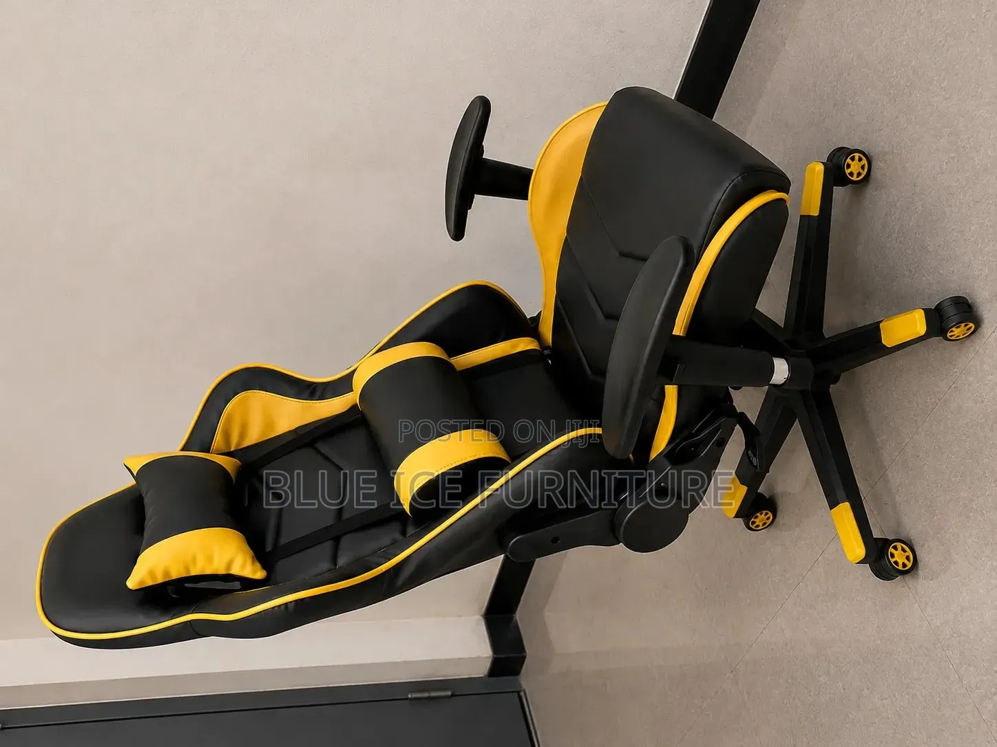 Black Yellow Gaming Chair With Footrest, Headrest Lumbar Support