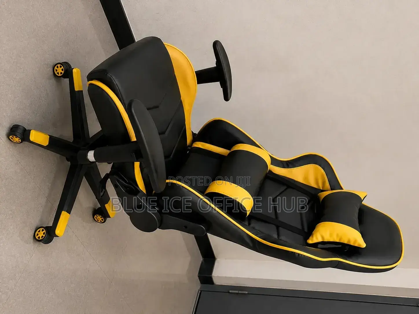 Black Yellow Gaming Chair With Footrest, Headrest Lumbar Support