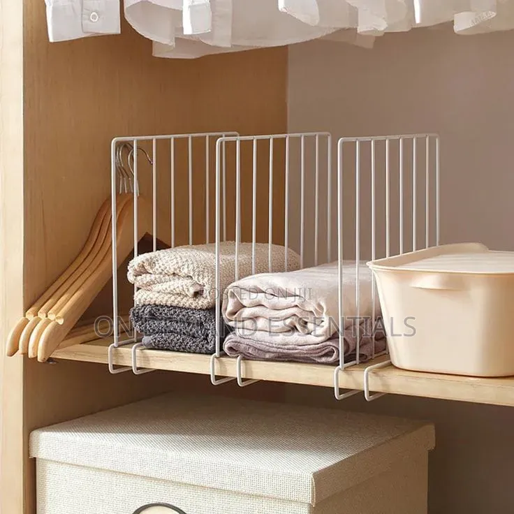Metallic Closet/Wardrobe Dividers