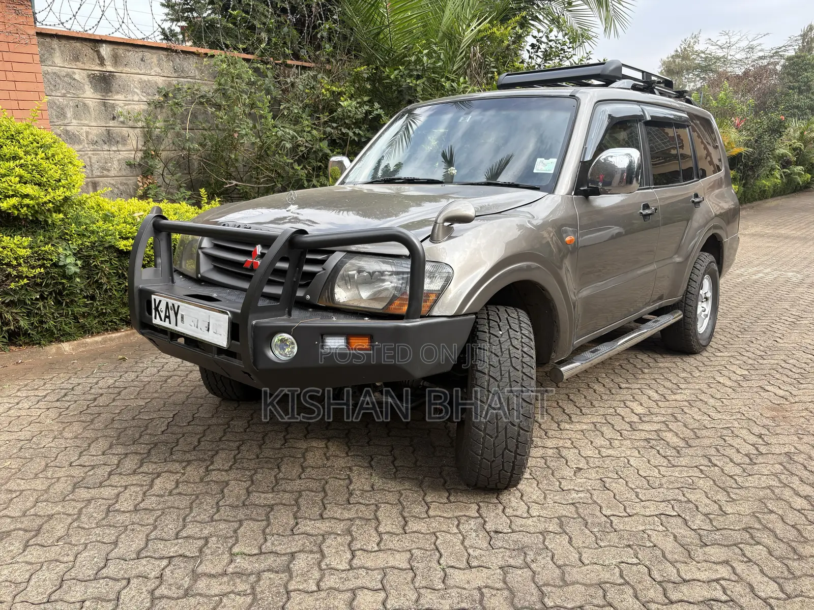 Mitsubishi Pajero Sport 2000 Gray
