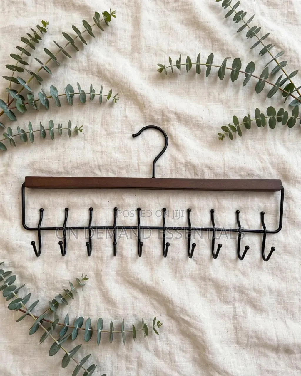 One Hanger = 10x More Closet Space