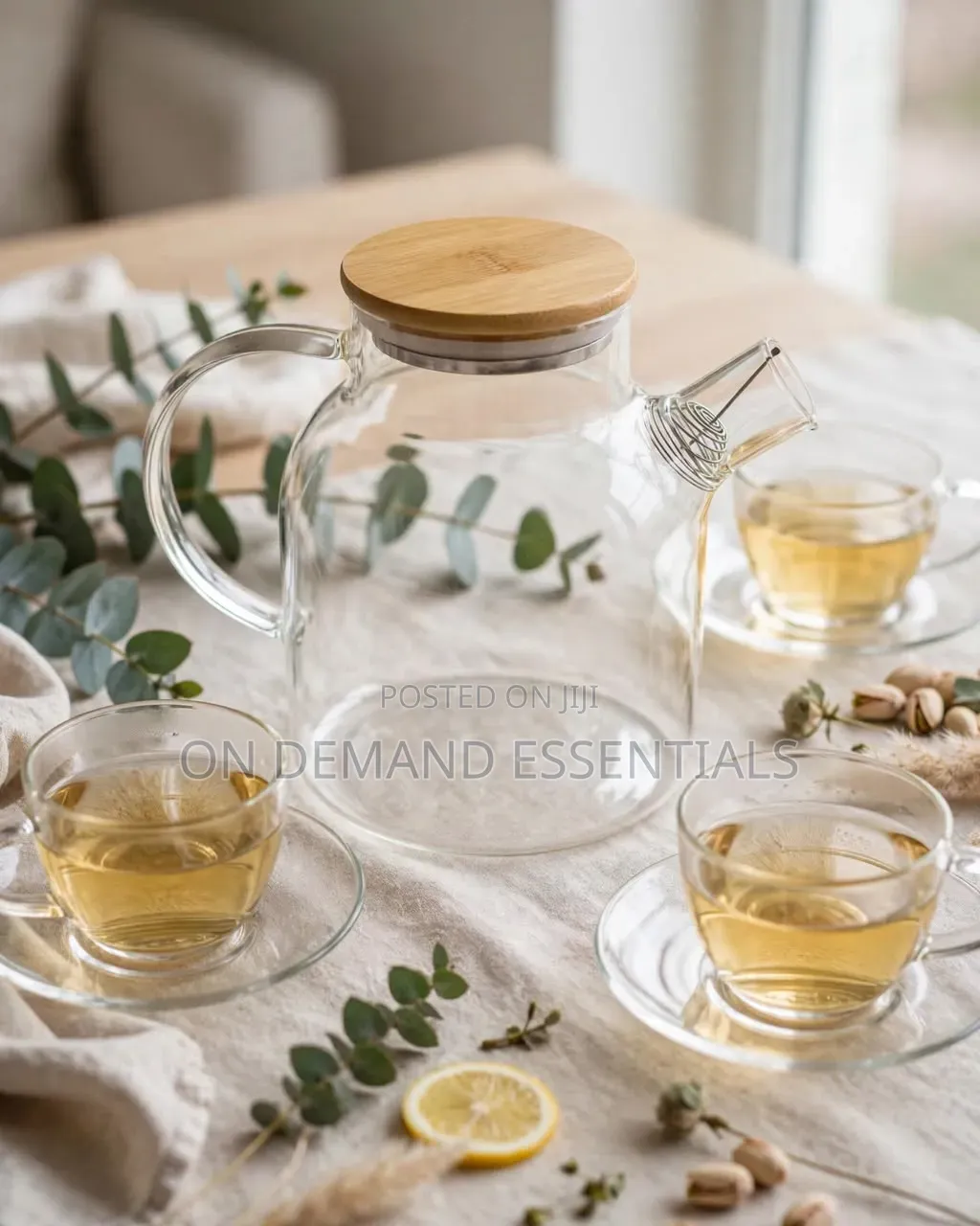 1.8L Borosilicate Glass Teapot With Bamboo Lid