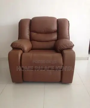 Home Sofa; Modern Single Recliner Couch for Relaxation and Comfort