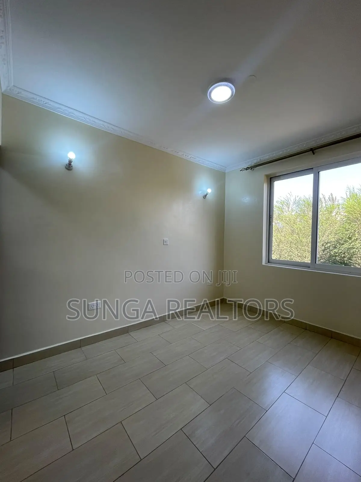 4bdrm House in Mwananchi Rd., Viraj Area for rent