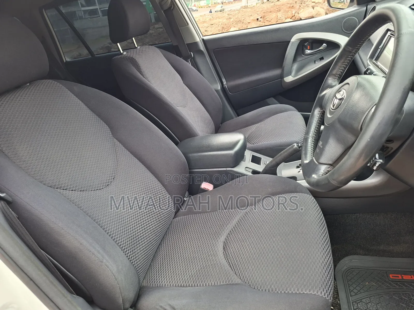 Toyota RAV4 2008 White