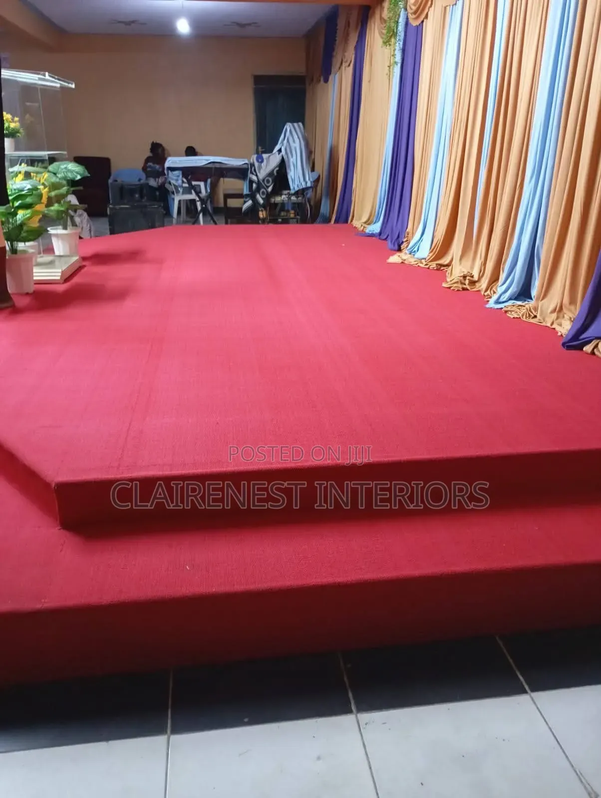 Create a Seamless Look on Altars With Wall-to-Wall Carpet.