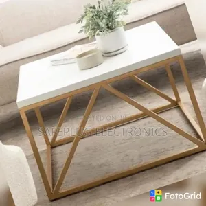 Elegant Coffee Table – Contemporary Living Room Furniture