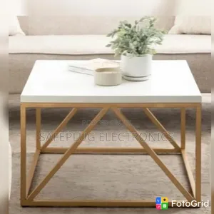Modern Coffee Table – Stylish Living Room Centre Table