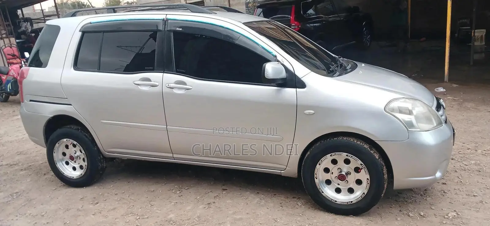 Toyota Raum 1.5 FWD 2007 Silver