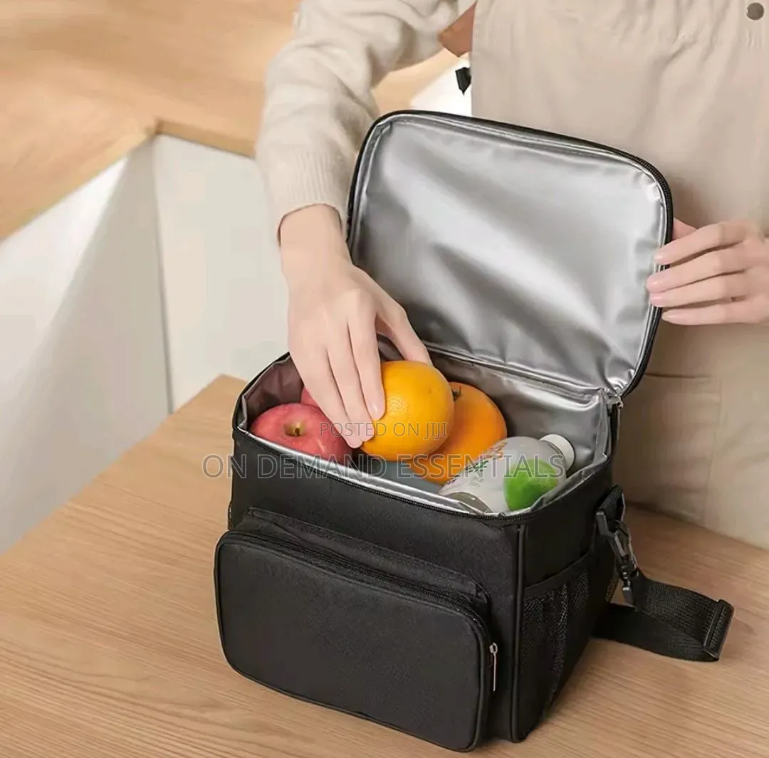 Large Capacity Lunch Box Bag With Strap Insulated