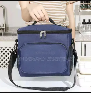 Large Capacity Lunch Box Bag With Strap Insulated