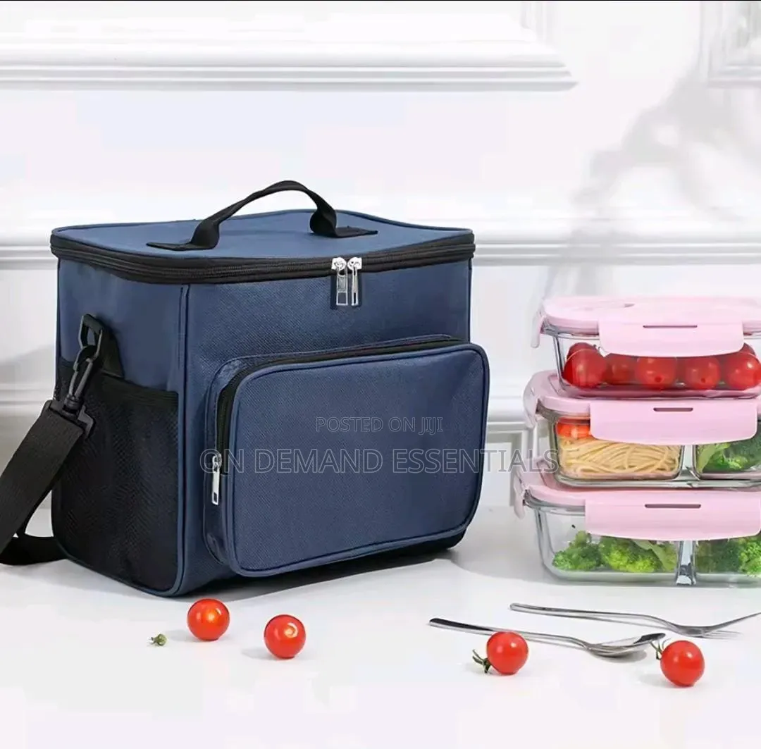 Large Capacity Lunch Box Bag With Strap Insulated