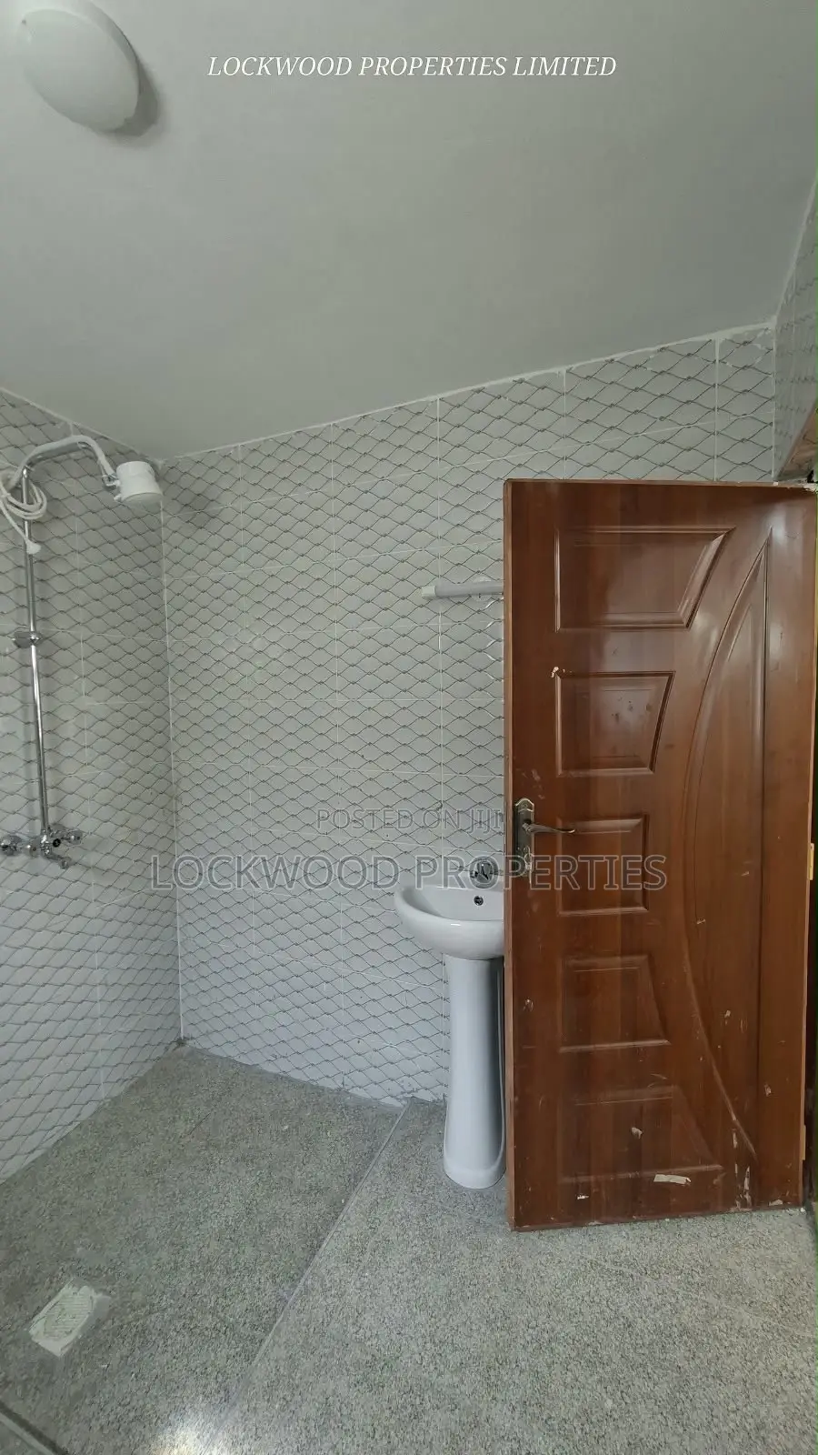 4bdrm Maisonette in Uthiru for rent