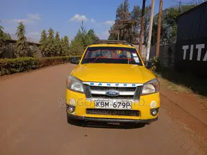Ford Ranger 2010 Yellow
