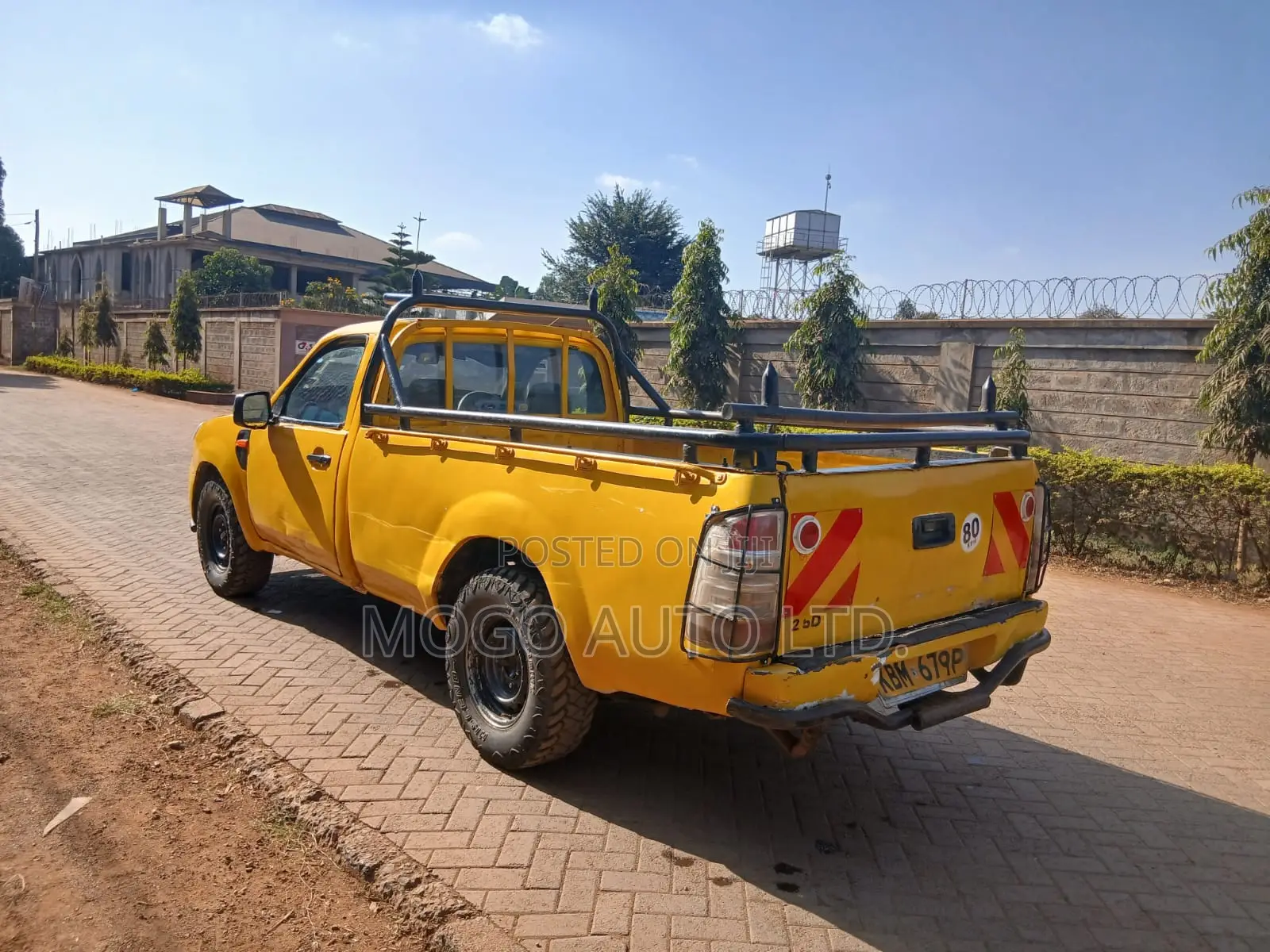 Ford Ranger 2010 Yellow