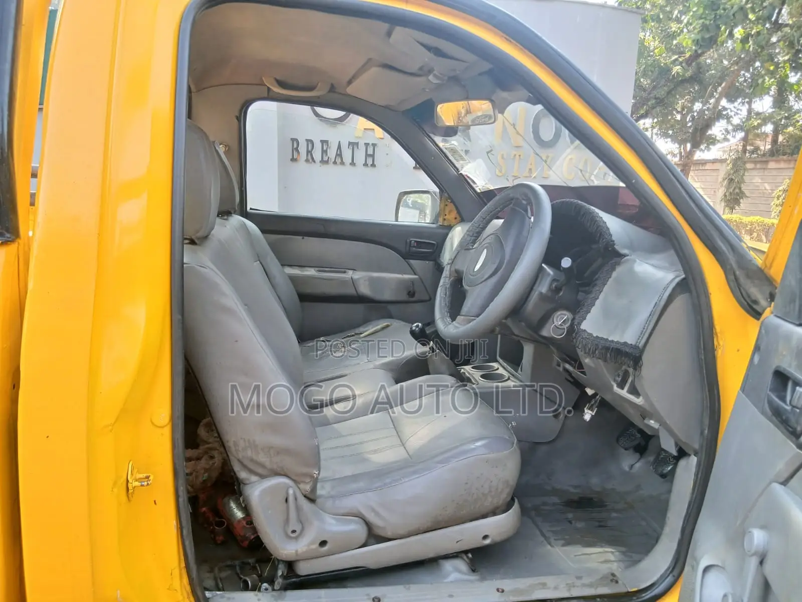 Ford Ranger 2010 Yellow