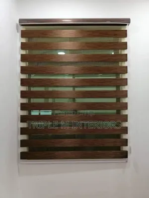 Smooth Cordless Horizontal Blinds for Easy Adjustment