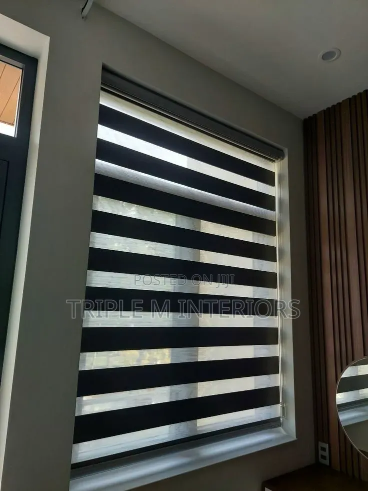Modern Home Upgrade: High-Quality Horizontal Window Blinds