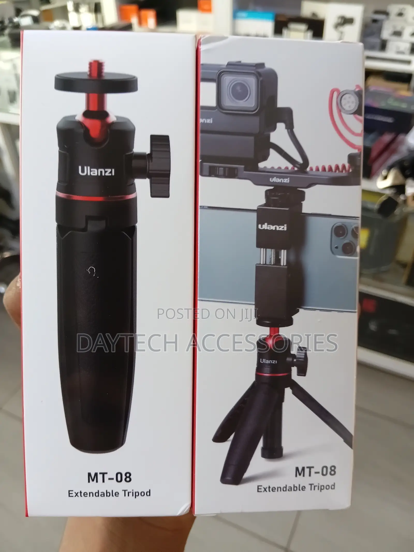 The Ulanzi MT-08 Extendable Mini Tripod Handle.