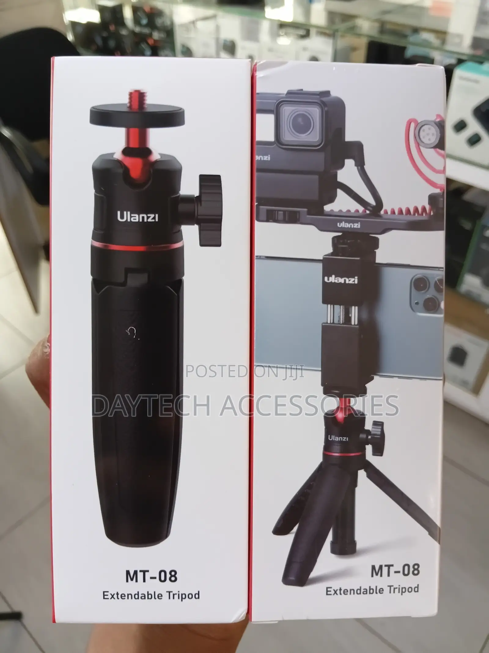 The Ulanzi MT-08 Extendable Mini Tripod Handle.