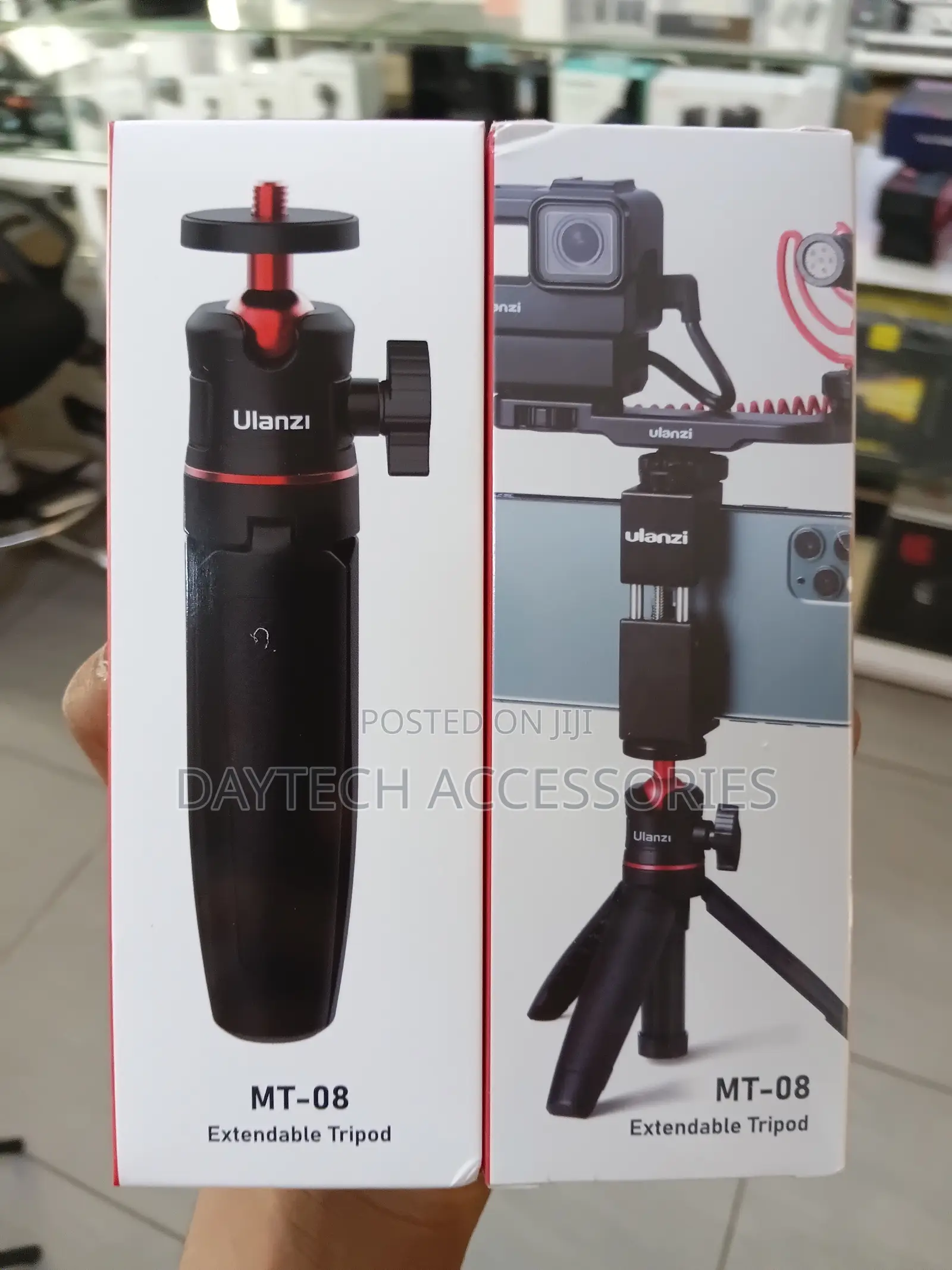 The Ulanzi MT-08 Extendable Mini Tripod Handle.