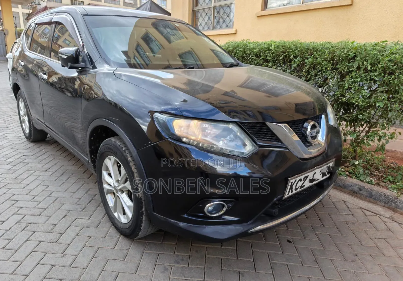 Nissan X-Trail 2013 Black