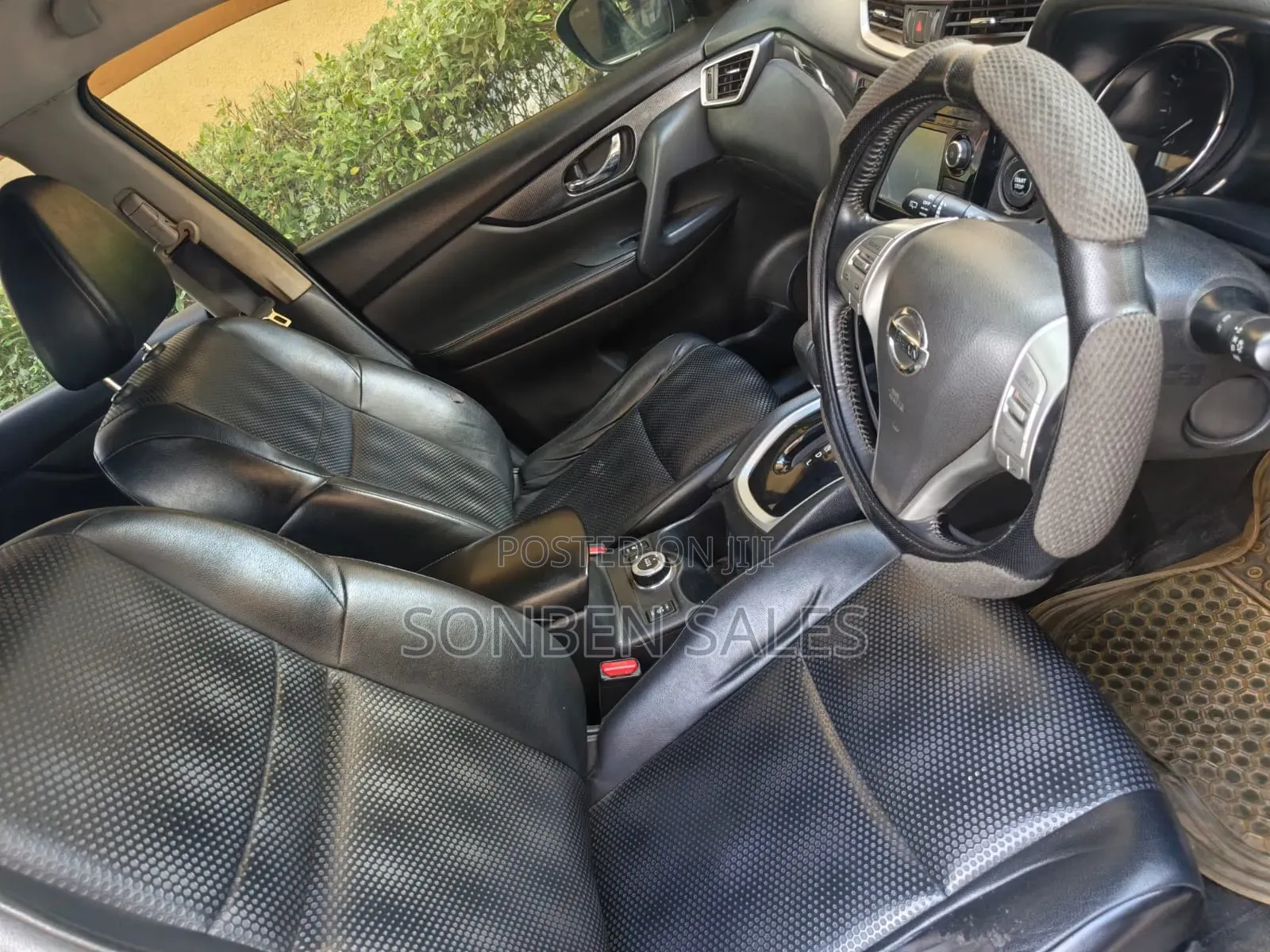 Nissan X-Trail 2013 Black