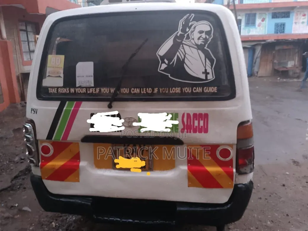 Toyota HiAce 2008 White