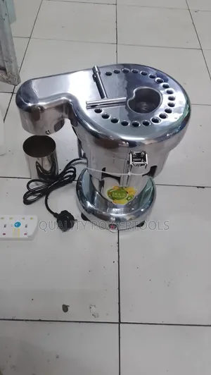 A -3000 Juice Extractor