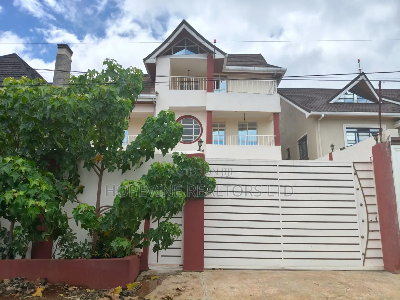 5bdrm Mansion in Membley for rent