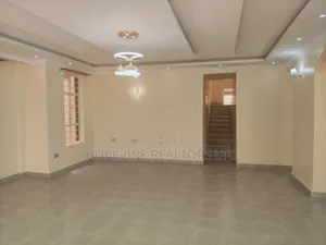 5bdrm Mansion in Membley for rent